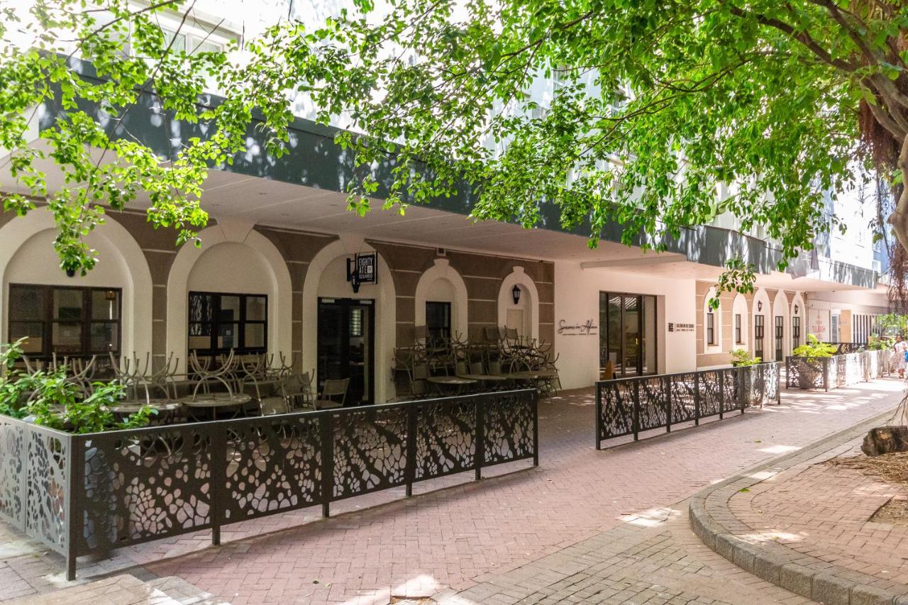 Trendy Apartment In Thibault Square City Centre 开普敦 外观 照片